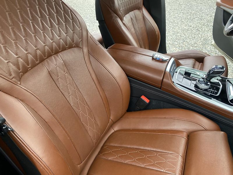 BMW X5 M50XD 4x4 400PS CZ DPH FULL 1A - fotka 138 z 171