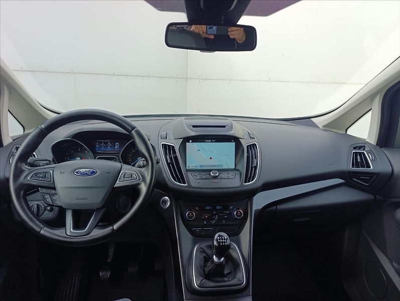 Ford C-MAX 1,5 TDCi Kamera Navi Tempomat - fotka 15 z 34