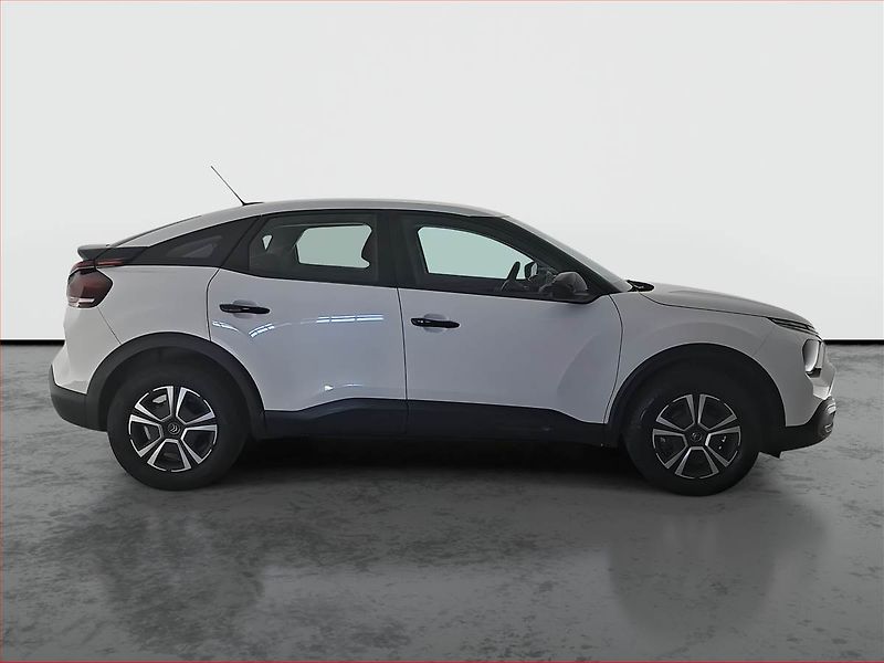 Citroën C4 (2021) 1.2 PureTech, ČR,1.maj - fotka 6 z 17