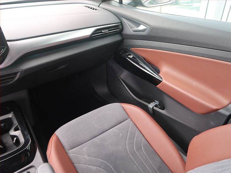 Volkswagen ID.4 (2020) Pro Perf. (82 kWh), SoH 91% - fotka 8 z 27