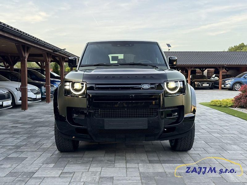Land Rover Defender 110 HSE X-Dynamic D350 + fólie - fotka 3 z 52