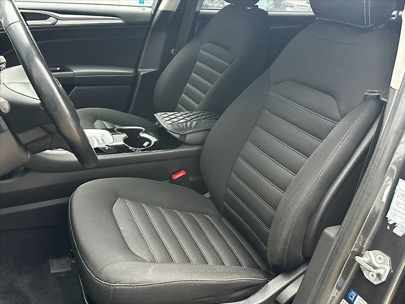 Ford Mondeo 1,6 TDCi 85kW-CZ-SERVIS!! - fotka 10 z 39
