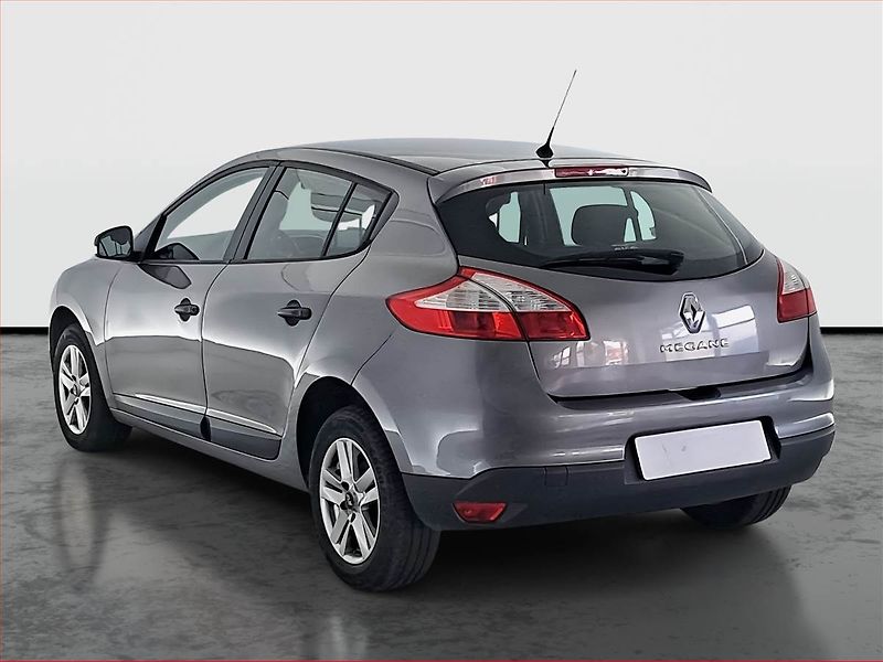 Renault Mégane (2011) 1.6 16V, Tempomat - fotka 4 z 17