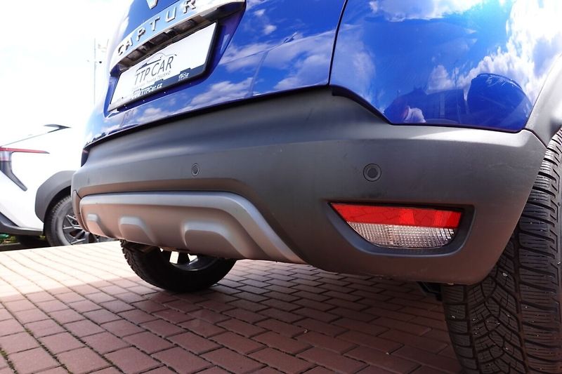 Renault Captur 1,3TCe 110kW Automat - fotka 27 z 30