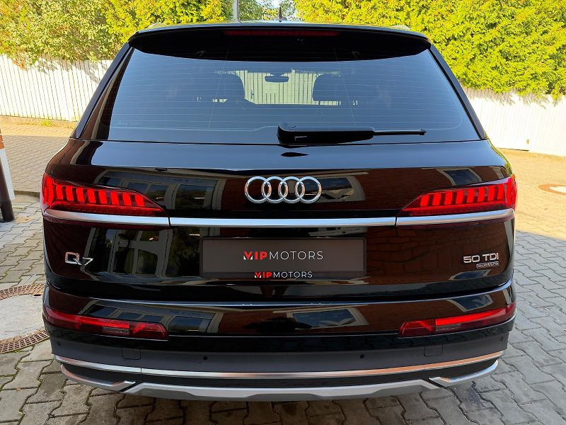 Audi Q7 50TDi-ČR-R21-S LINE-FACELIFT - fotka 5 z 35
