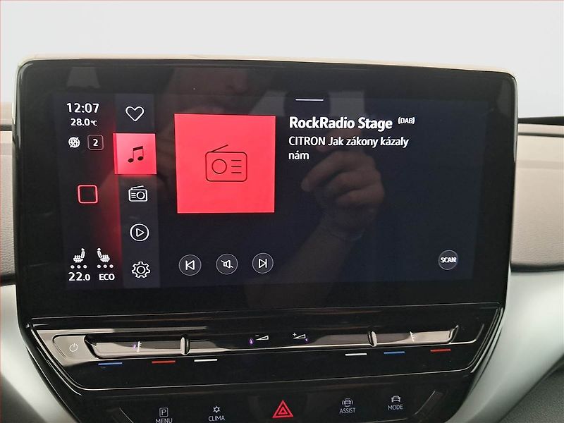 Volkswagen ID.4 (2022) Pro Perf. (82 kWh), SoH 94% - fotka 12 z 21