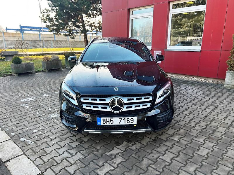 Mercedes-Benz GLA (2017) 2.2 /130kW - fotka 3 z 12