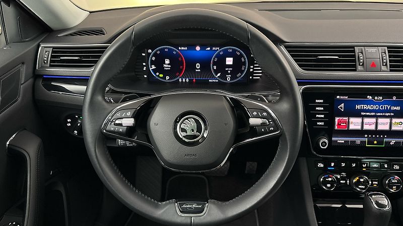 Škoda Superb 2.0 TDI DSG 4x4 L&K Combi - fotka 9 z 34
