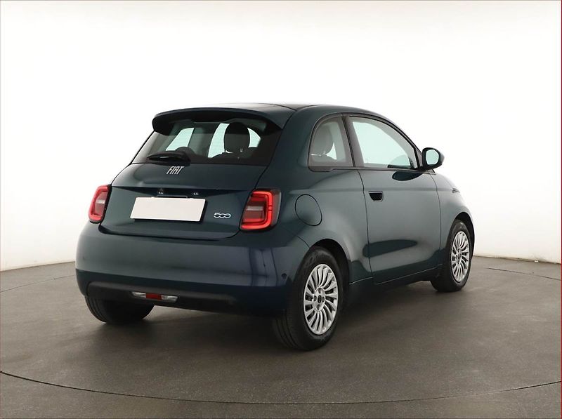 Fiat 500e (2023) 42 kWh, SoH 94%, Automat - fotka 5 z 19