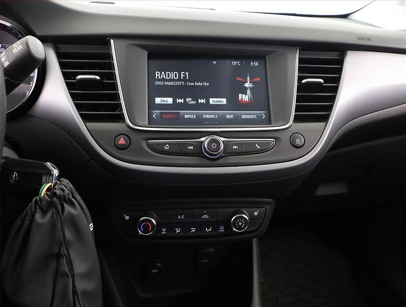 Opel Crossland X (2024) Edition 1.2 Turbo, ČR,1.maj - fotka 10 z 18