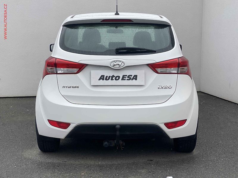 Hyundai ix20 (2013) 1.4 VVT, ČR, Start - fotka 5 z 16