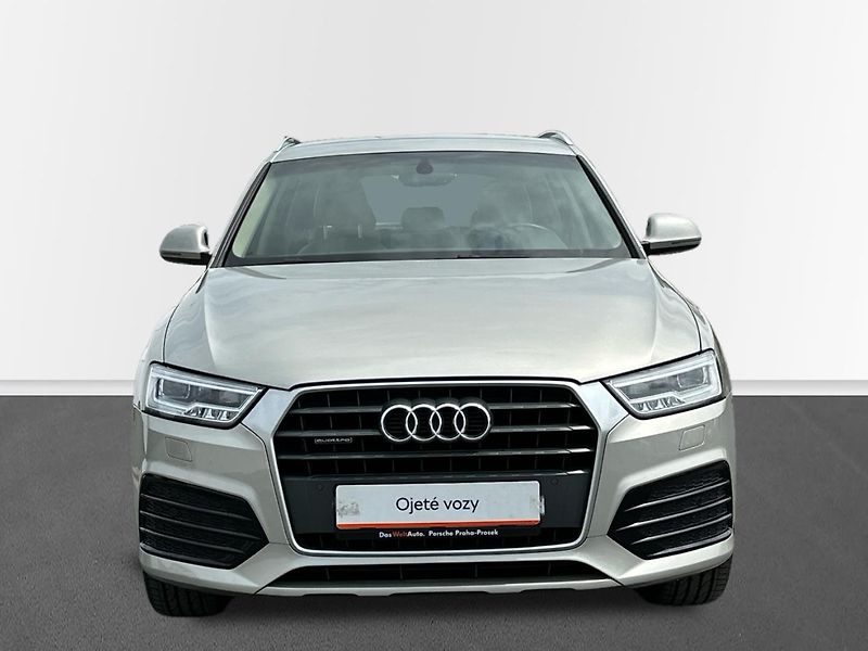 Audi Q3 2,0 TDI Quattro automat - fotka 4 z 23