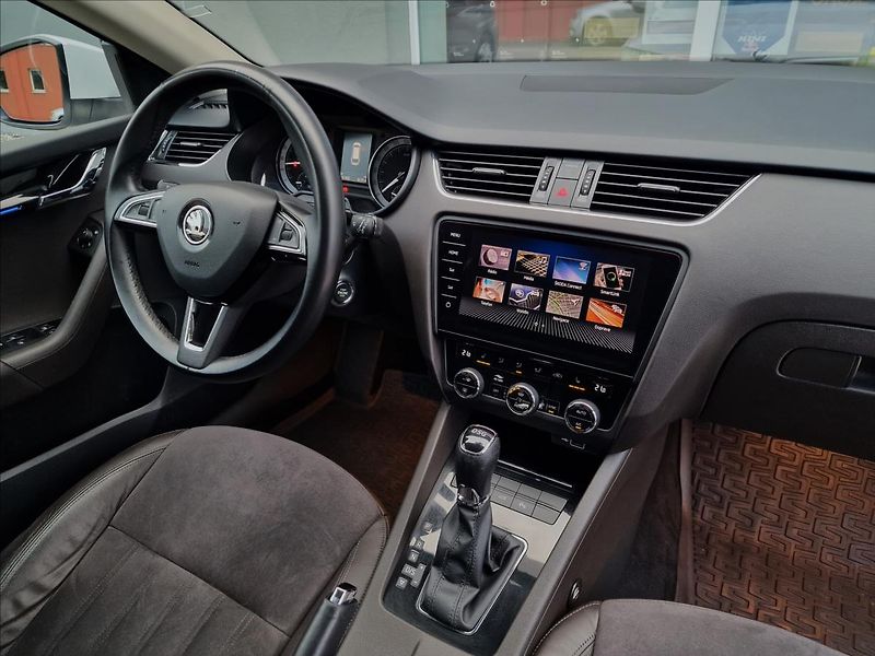 Škoda Octavia 2.0TDI 110kW DSG L&k, ČR, 1.Ma - fotka 38 z 50