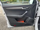 Škoda Karoq (2024) SPORTLINE TSI 1.5/110KW 7AP - náhled 37