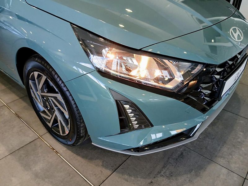 Hyundai i20 (2026) 1.0 T-GDI MT GO PLUS! MR26 - fotka 10 z 17