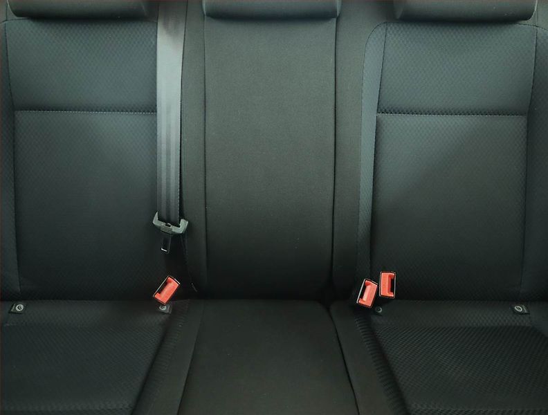 Škoda Fabia (2012) 1.2 TSI, Automat, Serv.kniha - fotka 10 z 16