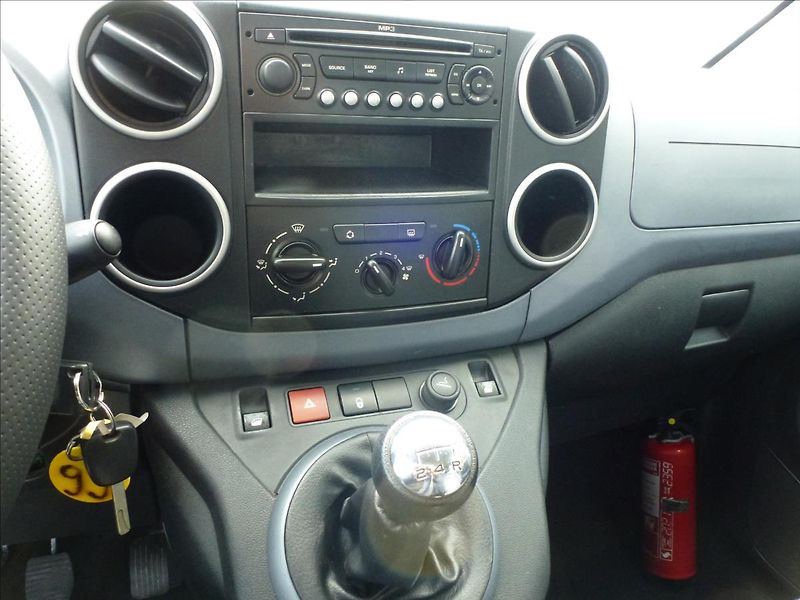 Citroën Berlingo 1,6 HDi  Multispace - fotka 32 z 44