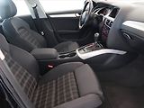 Audi A4 (2010) 2.0 TDI, Automat, Xenony - náhled 9