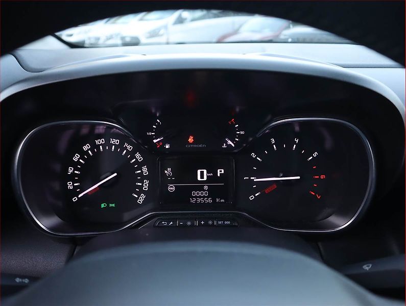 Citroën C3 Aircross (2019) 1.2 PureTech, Automat - fotka 11 z 22