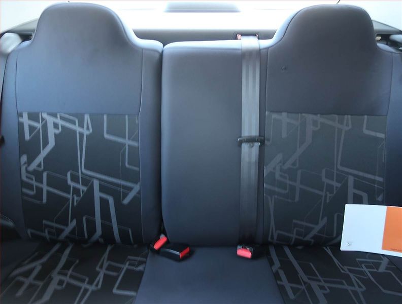 Citroën C-Elysée (2016) 1.2 PureTech, Serv.kniha - fotka 10 z 23
