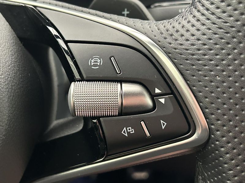 Škoda Octavia 2.0 TDI SportLine - fotka 19 z 28
