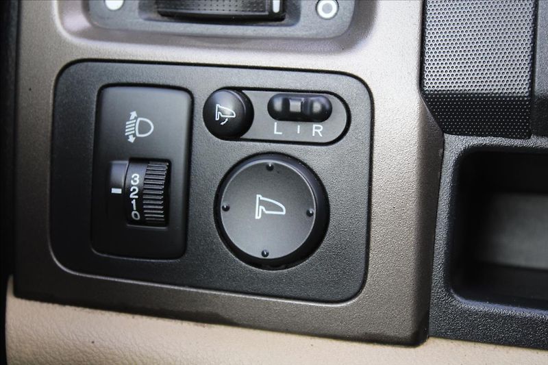 Honda CR-V 2,2 CTDi  ČR,4x4,ELEGANCE - fotka 16 z 22