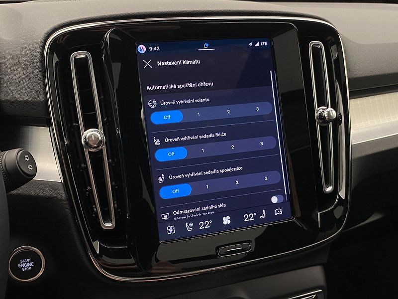 Volvo XC40 (2026) B3 AUT DARK ULTRA  - fotka 42 z 61