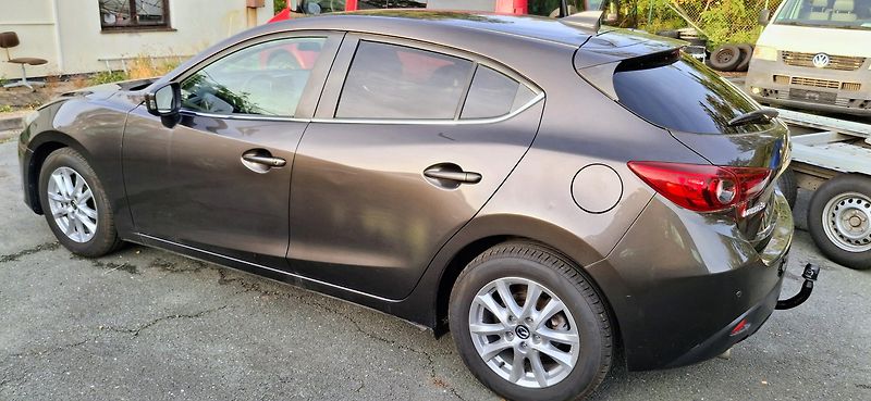 Mazda 3 2.0 88kw 1. majitel krásná - fotka 6 z 47
