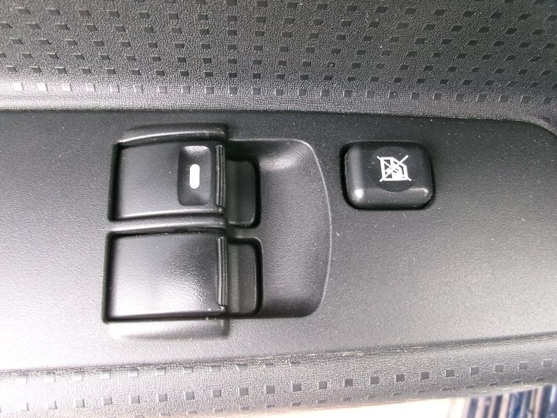 Mitsubishi Colt (2012) 1,3i - ZADÁNO  - fotka 20 z 25
