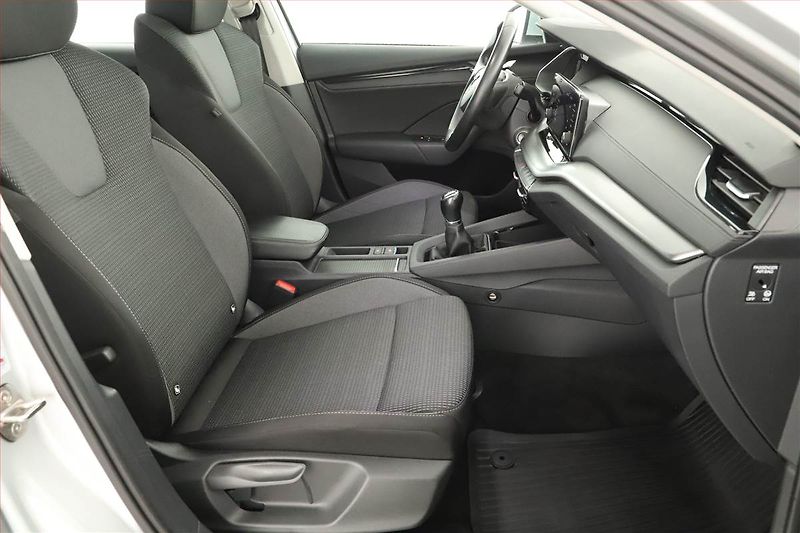 Škoda Octavia (2022) Ambition 2.0 TDI, ČR,1.maj - fotka 7 z 14