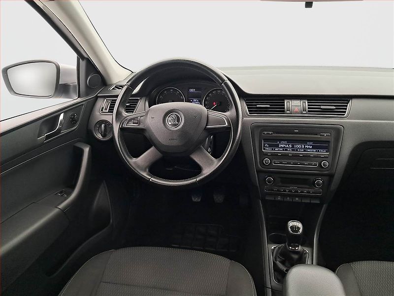Škoda Rapid (2013) Ambition 1.2 TSI - fotka 7 z 17