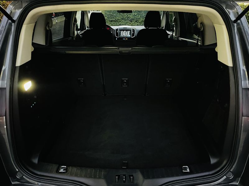 Ford S-MAX 2.0TDCi MANUÁL SERVISKA TAŽNÉ - fotka 20 z 42