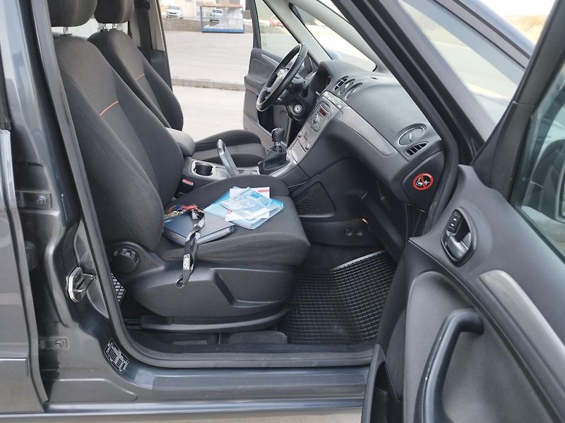 Ford S-MAX (2008) 1.8TDCI,volat-608 081 843 - fotka 13 z 16