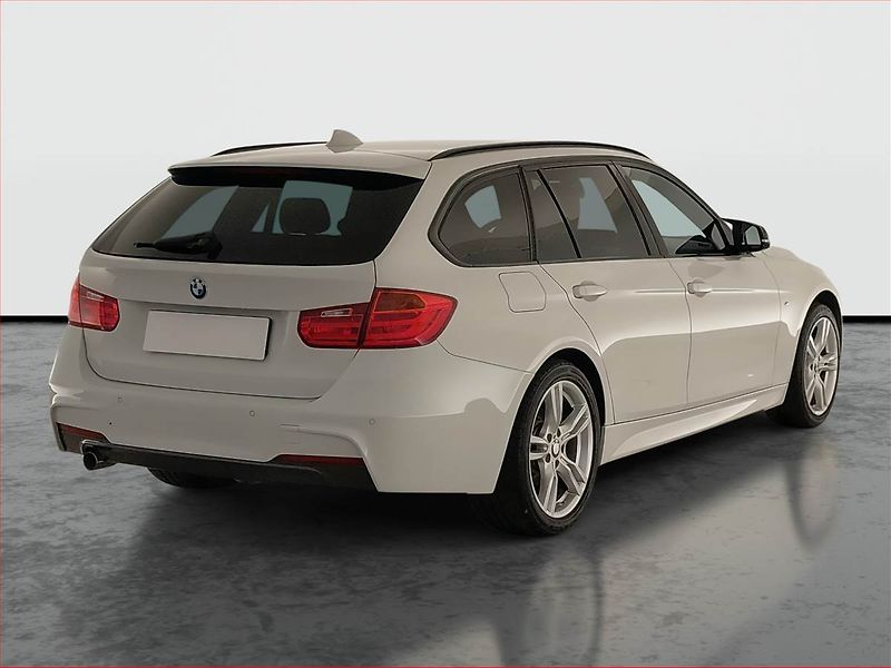 BMW Řada 3 (2015) M Sport 320 d xDrive, 4X4 - fotka 5 z 20