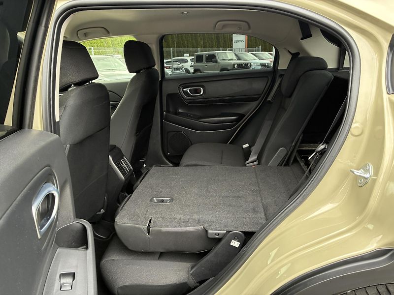 Honda HR-V (2022) 1,5 e-HEV Elegance * ZÁRUKA * - fotka 18 z 22