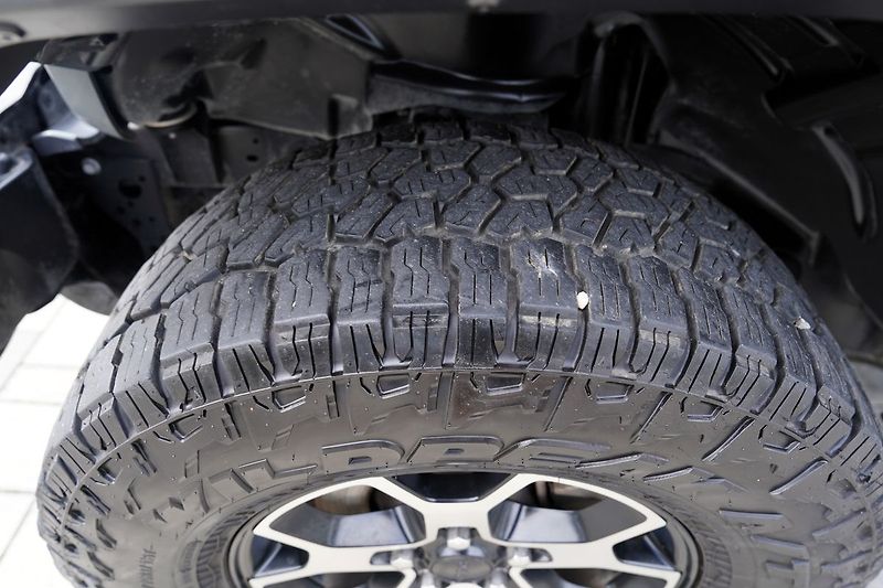 Jeep Wrangler 3.6i V6/Rubicon/4x4/AT - fotka 16 z 53