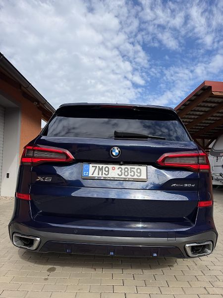 BMW X5 (2020) Bmw x5 30xD - fotka 3 z 8