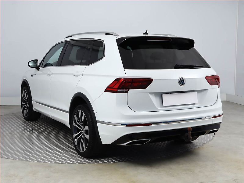 Volkswagen Tiguan Allspace (2019) R-Line 2.0 BiTDI - fotka 4 z 22