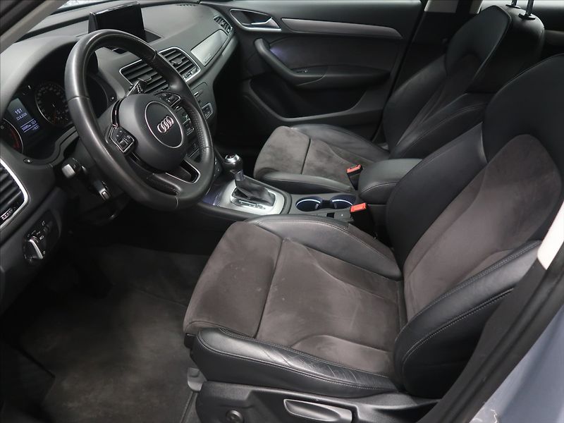Audi Q3 2,0 TFSi 162 KW S-tronic Quatt - fotka 8 z 29