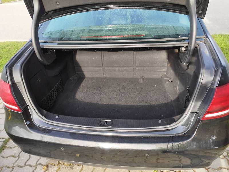 Mercedes-Benz Třídy E E200 NATURAL GAS CNG - fotka 24 z 28