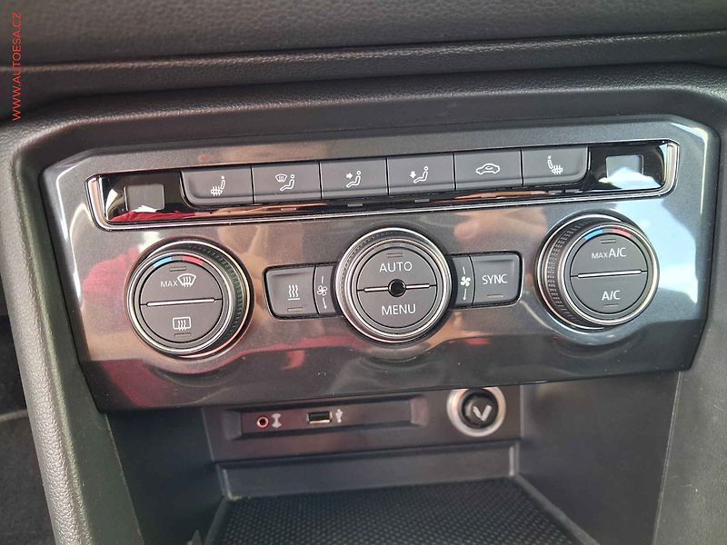 Volkswagen Tiguan (2017) 1.4 TSi, Comfortline, Webasto - fotka 15 z 17