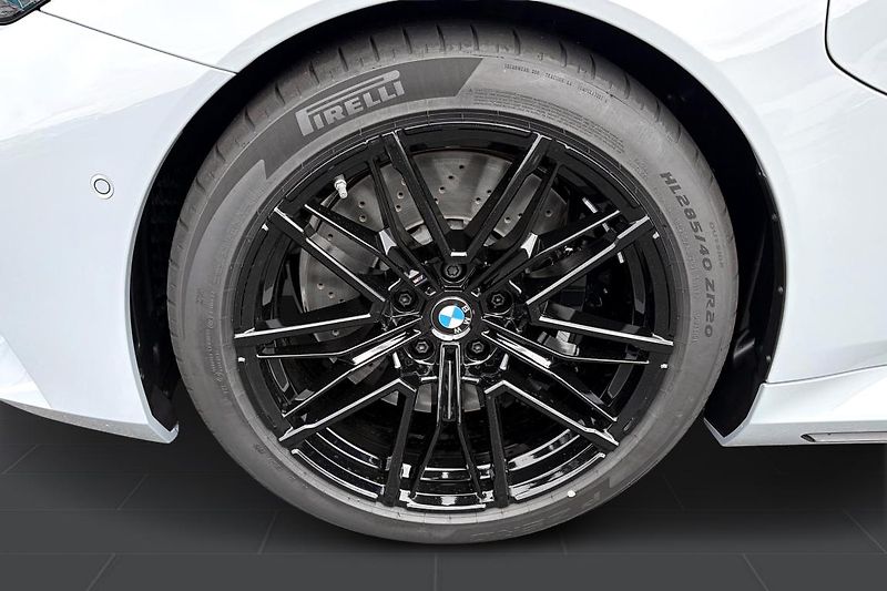 BMW M5 Touring - fotka 7 z 12