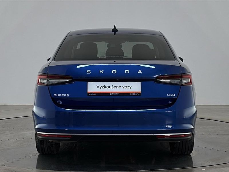 Škoda Superb Laurin & Klement - fotka 17 z 30