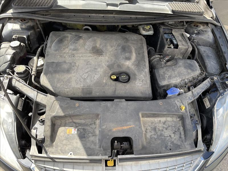 Ford Mondeo 2,0TDCi*103 kW*pravidelný serv - fotka 31 z 36