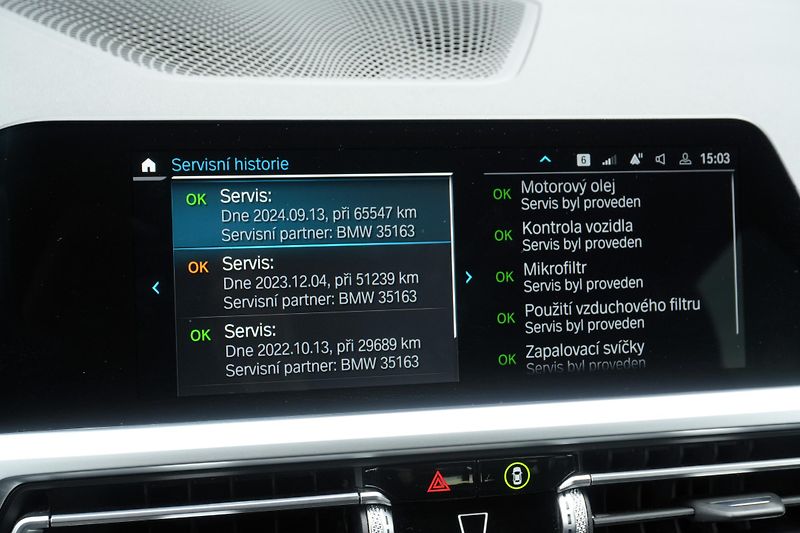 BMW Řada 3 330e xDrive, ACC, Tažné - fotka 27 z 39