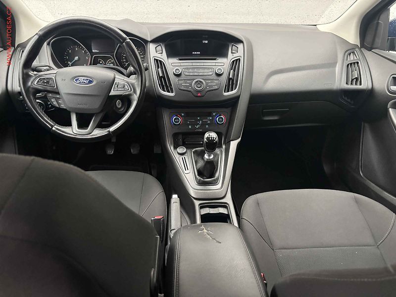 Ford Focus (2016) 1.5 TDCi, ČR, AC, tempo - fotka 8 z 15