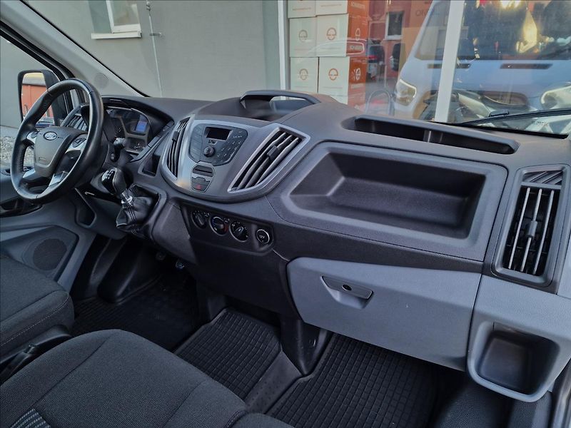 Ford Transit 2.0TDCi 77kW 350 TREND L2 - fotka 13 z 44