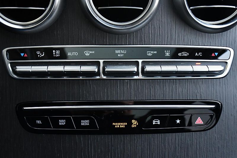 Mercedes-Benz GLC 300de 4MATIC ČR - fotka 28 z 42