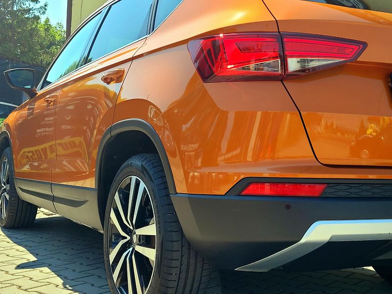 Seat Ateca TDi STYLE CEBIA,LED,KAMERA    - fotka 43 z 44