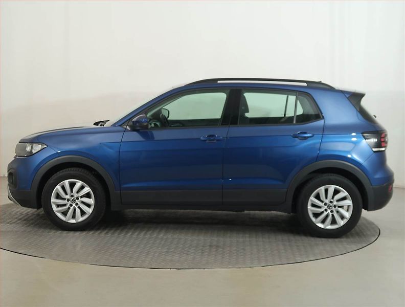 Volkswagen T-Cross (2023) 1.0 TSI, Navi, Park. senzory - fotka 3 z 19